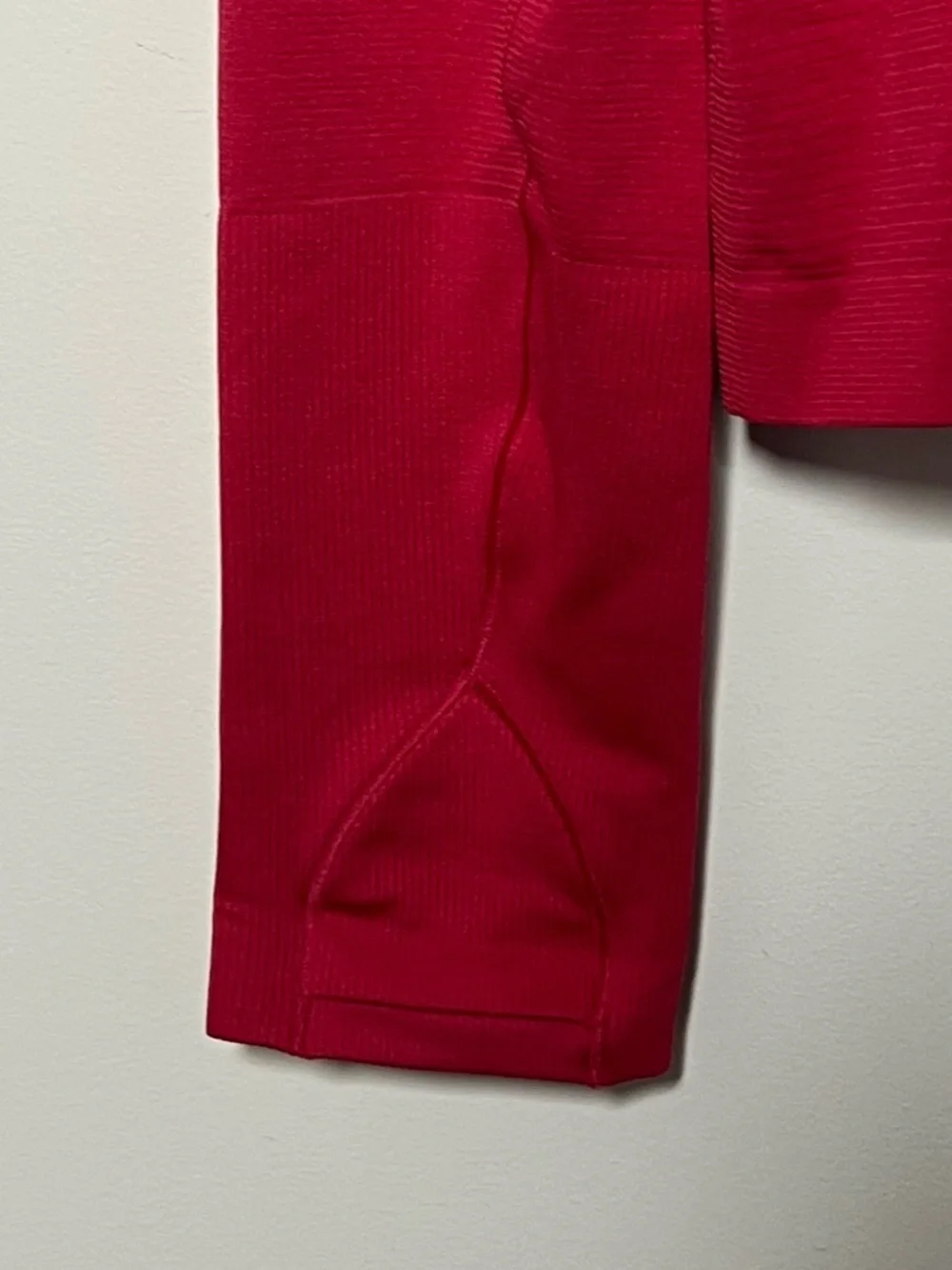 lululemon Swiftly Tech Long-Sleeve Shirt 2.0 Waist Length Pink Dragonfruit 2025 - Picture 7 of 11